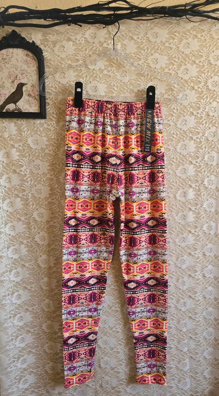 New Mix geometric buttery soft - peach skin leggings - southwest style - boho